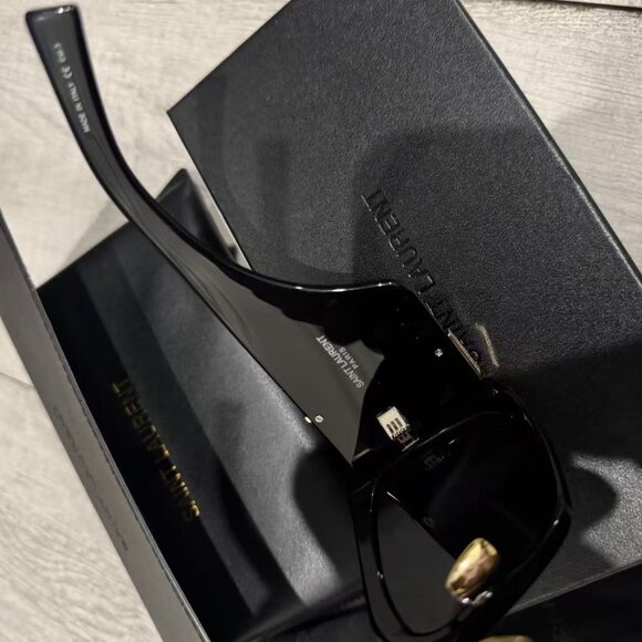 Saint Laurent Black Oversized Sunglasses – Gold Logo Pop - Picture 6 of 9